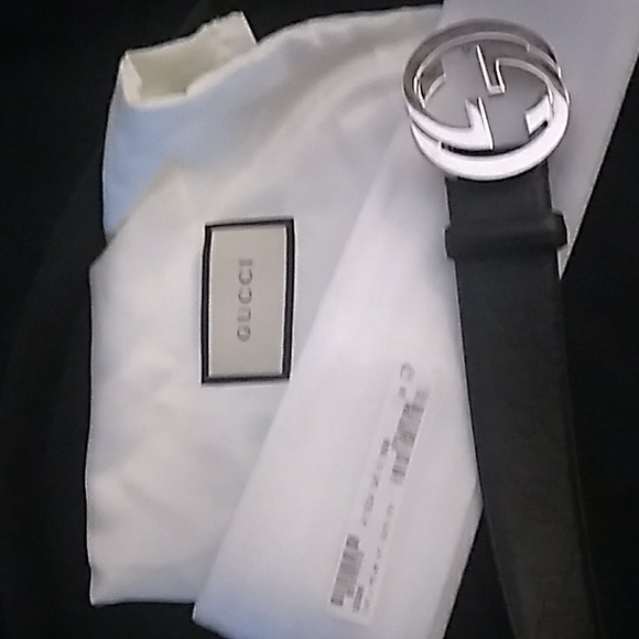 Authentic Gucci belt - Picture 2 of 7